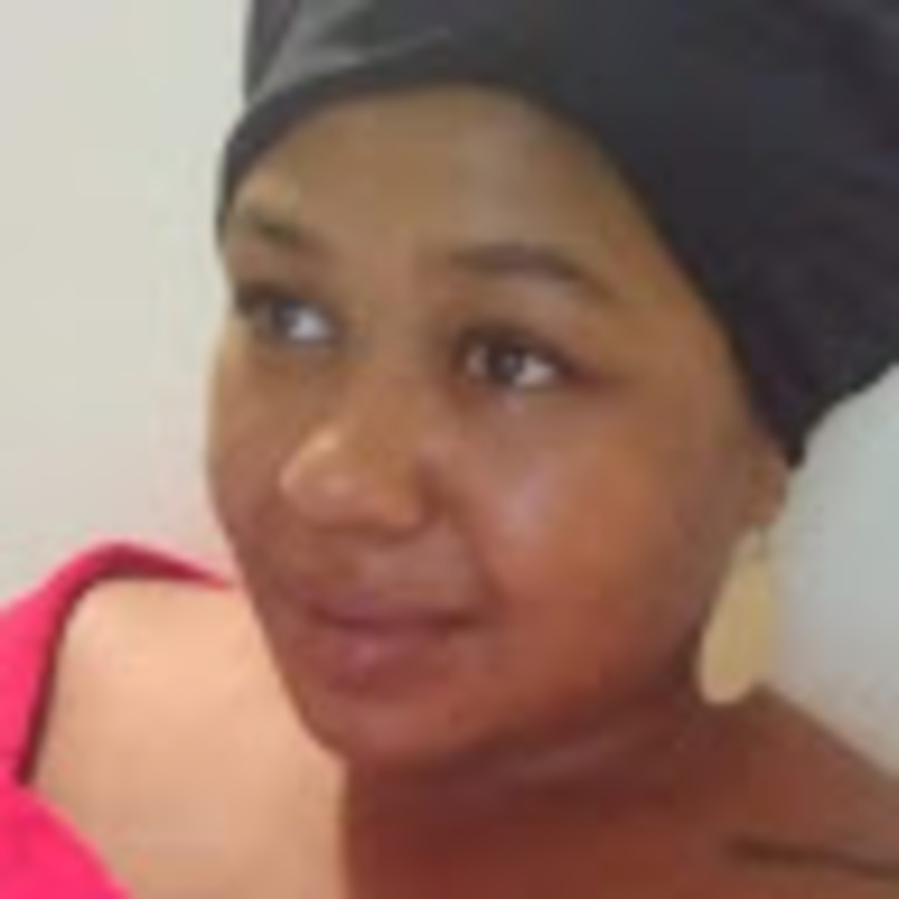 Meet your Posher, Regina